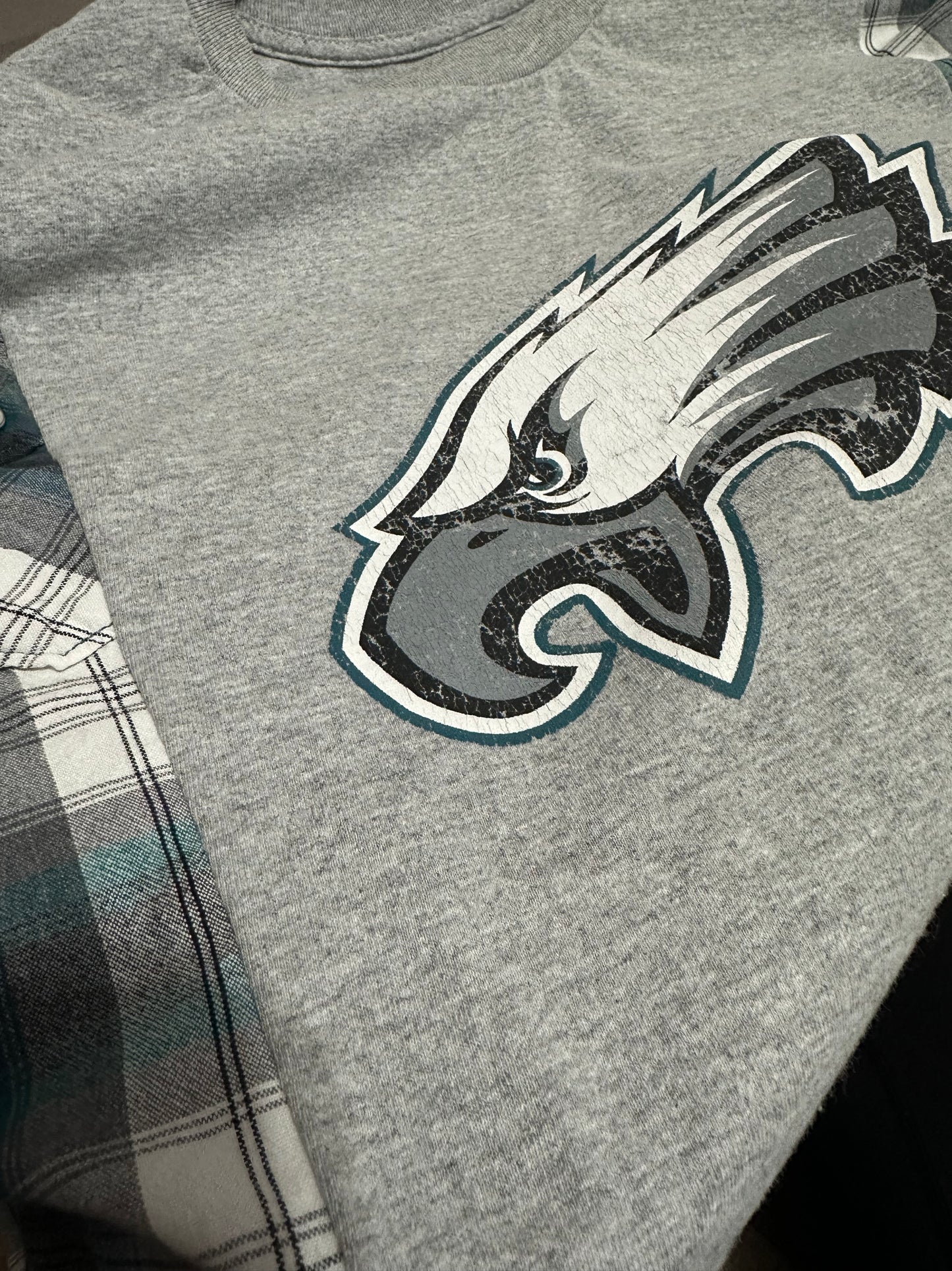 Eagles Plaid Tee Rework & Matching Knot Headband