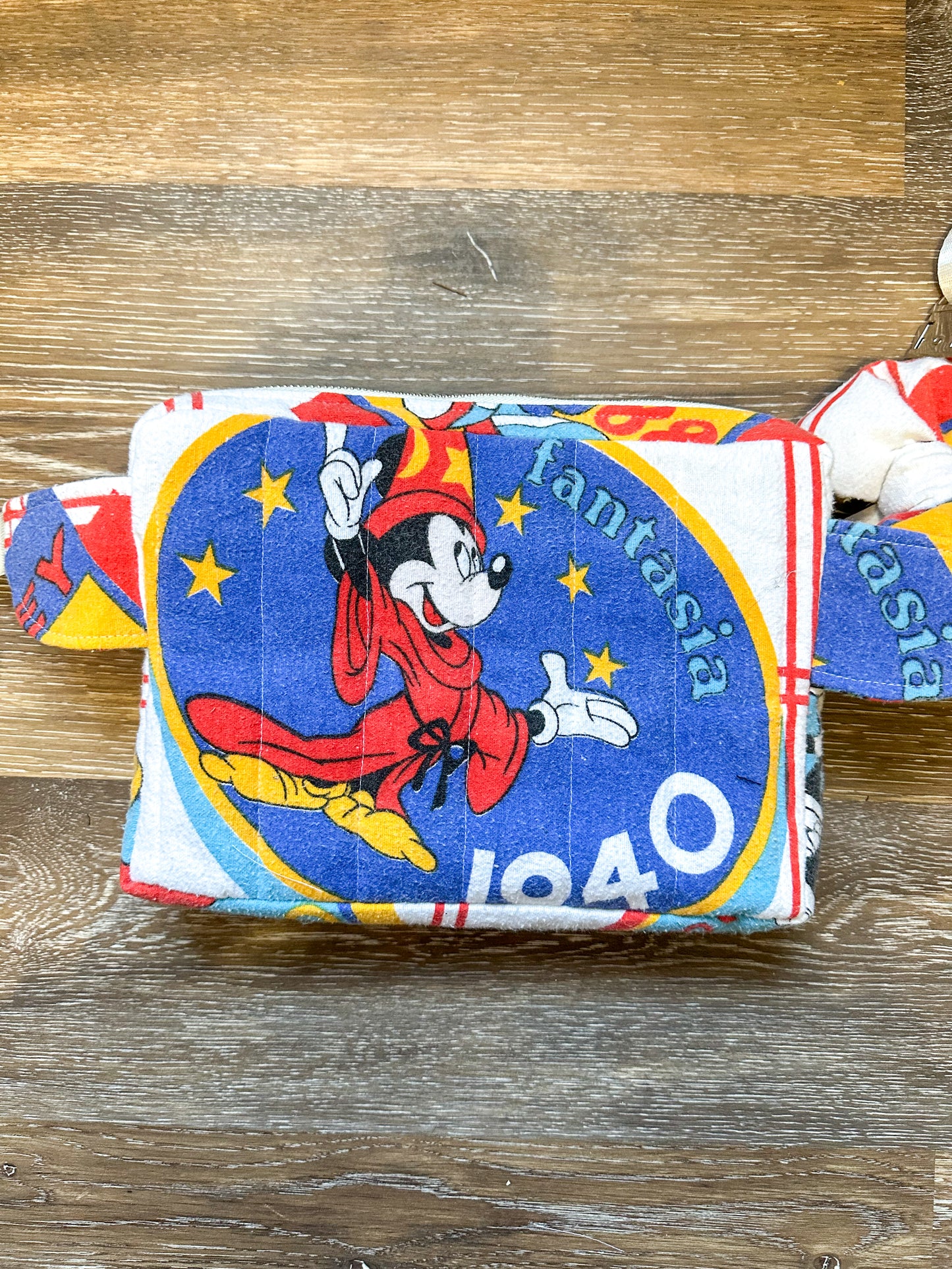 Mouse Eras Poppin Park Pouch